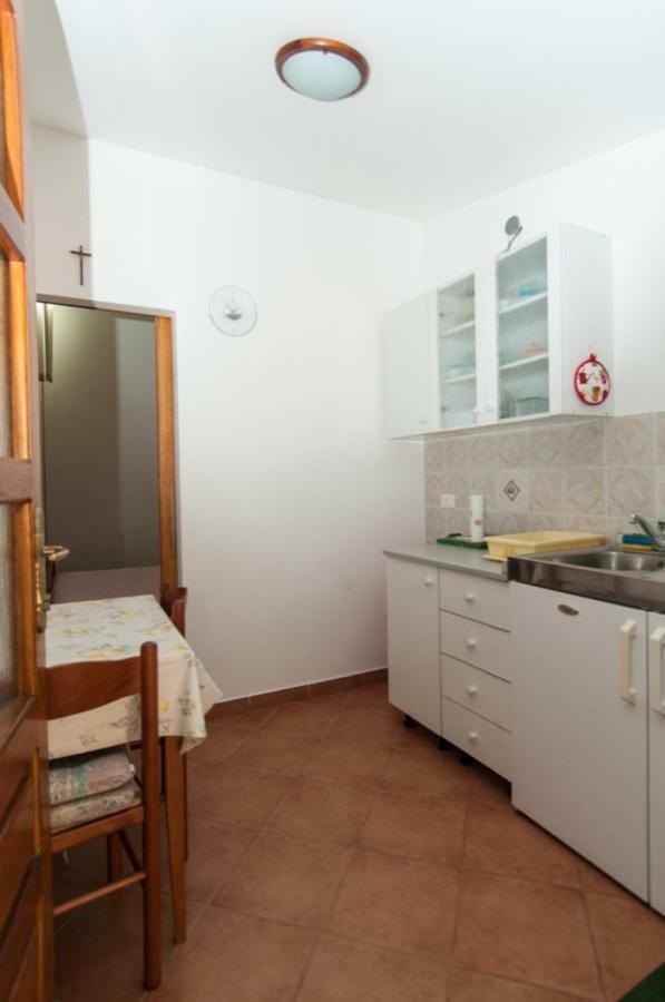 Apartments Ana Pogana Пунта-Крижа Экстерьер фото